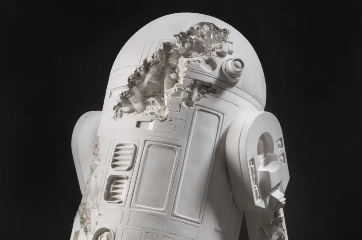 Daniel Arsham et Emmanuel Perrotin : 20 Ans de Collaboration Artistique Célébrés - HYTRAPE