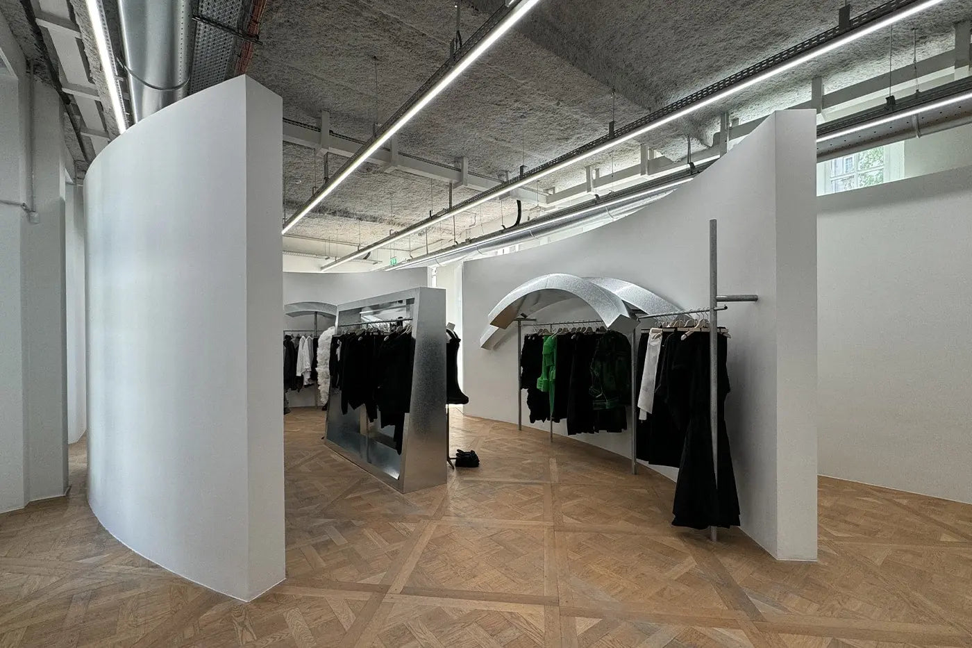 Dover Street Market Paris ouvre ses portes en mai 2024 ! - HYTRAPE