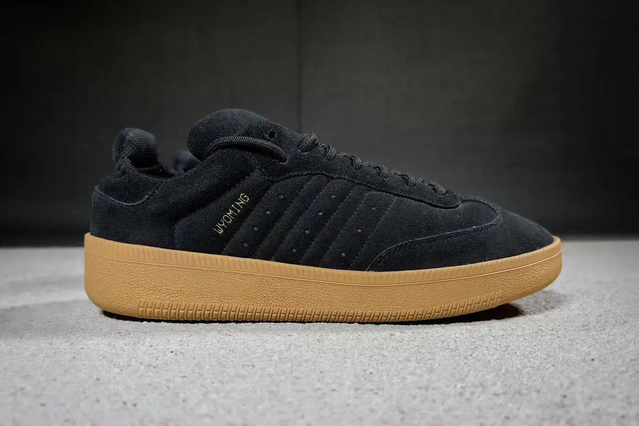 L'Adidas YEEZY 150 Samba : Un Échantillon Inédit - HYTRAPE