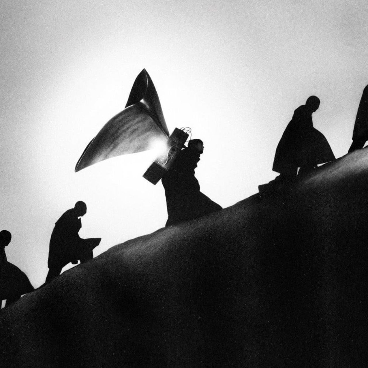 James Blake : "Playing Robots into Heaven", un retour aux racines électroniques - HYTRAPE