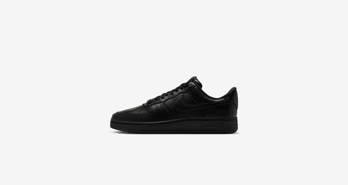 Nike Air Force 1 Square Toe : ce qui change sur la Triple Black