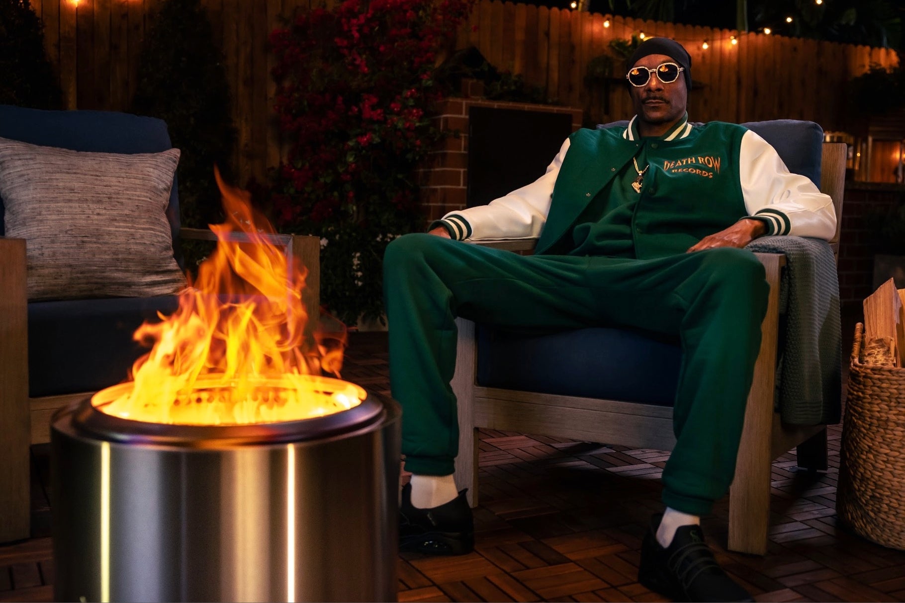 Démission du PDG de Solo Stove Suite à la Campagne "Giving Up Smoke" avec Snoop Dogg