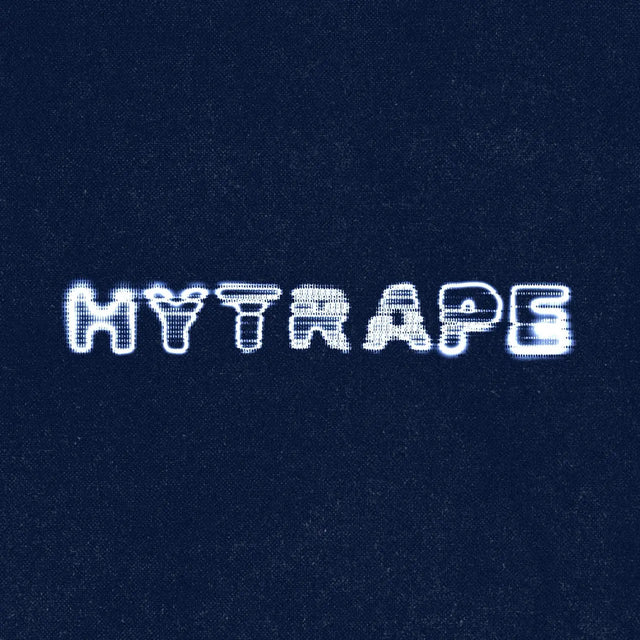 MELT CHROME TEXT EFFECT par HYTRAPE